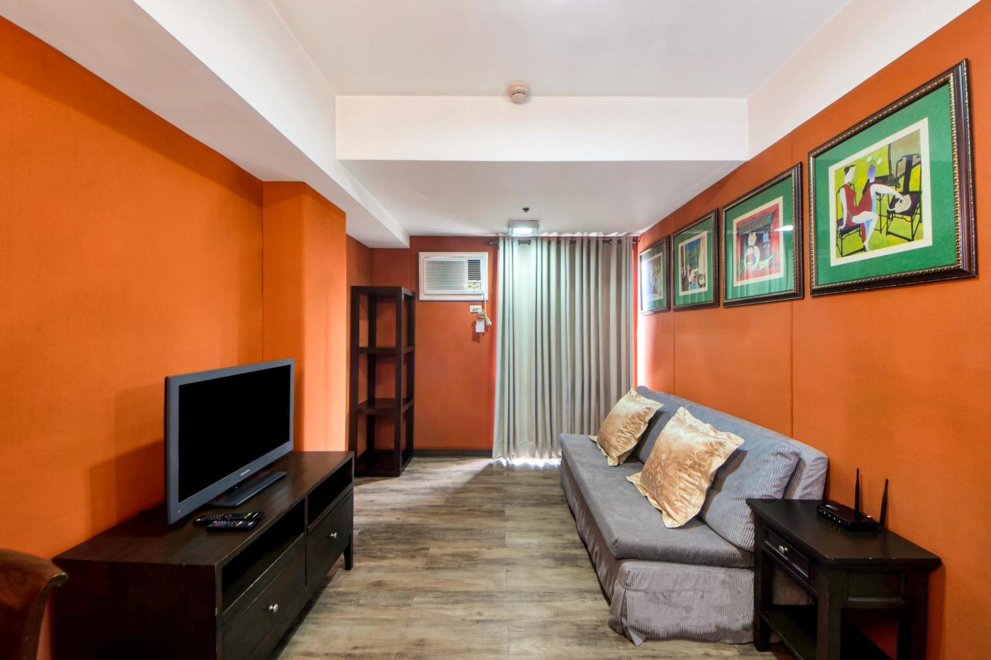 Ceo Flats Hotel Makati City Exterior photo